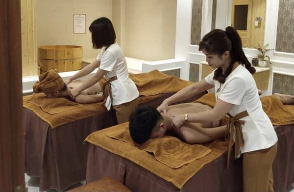 Hà Nguyễn Spa mang đến cho quý khách những liệu trình massage chuyện nghiệp và hiệu quả nhất 